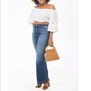 High Rise Flare Jeans Forever 21 NWT Size 16